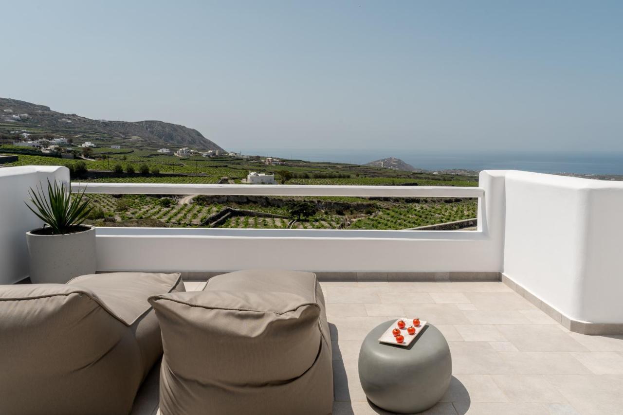 Arotron Santorini B&B *