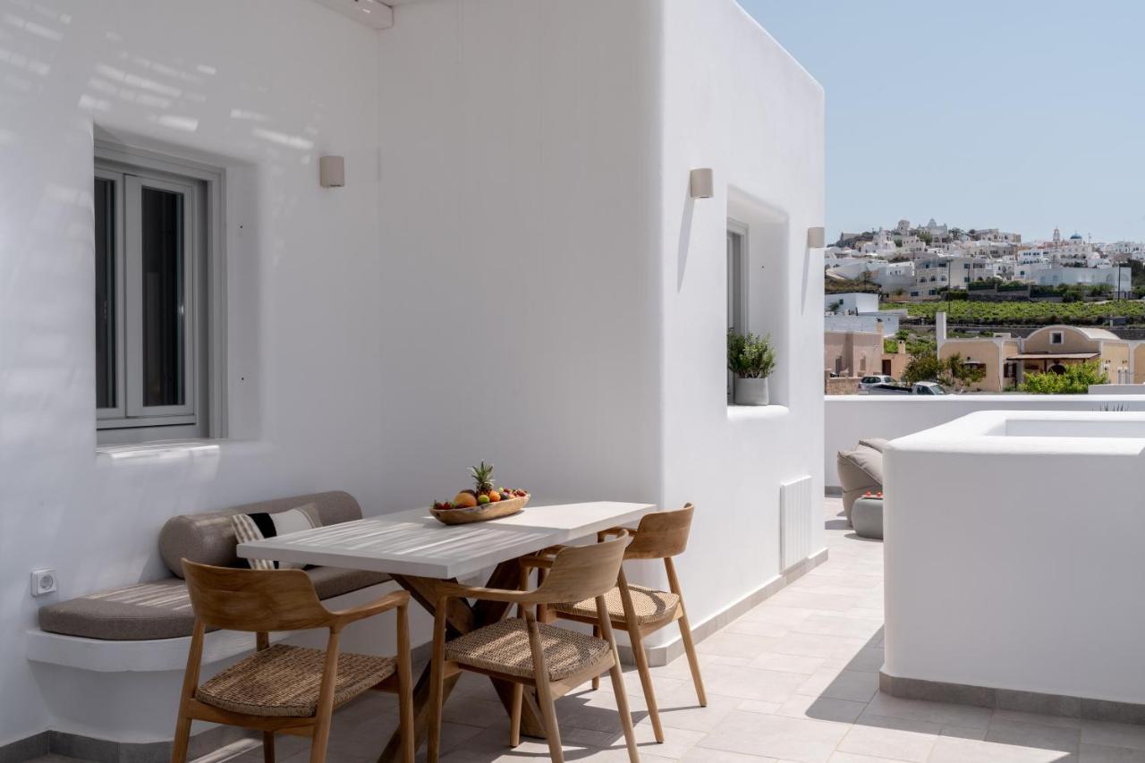 Arotron Santorini Frühstückspension Pýrgos